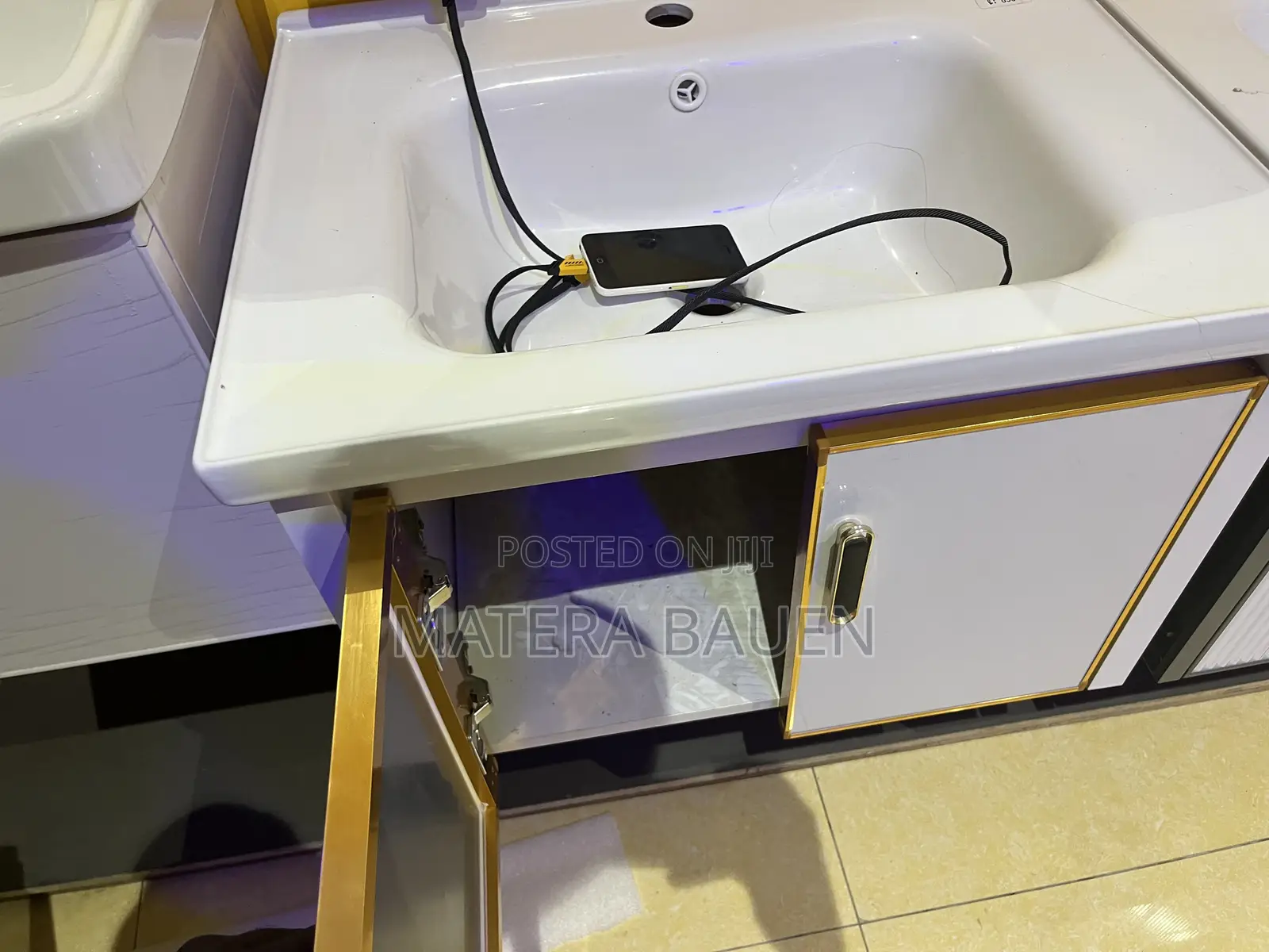 Cabinet Basin With Mirror/ Wash Hand Basin #E-W