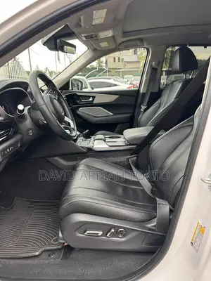 Acura MDX w/Technology Package 2024 White
