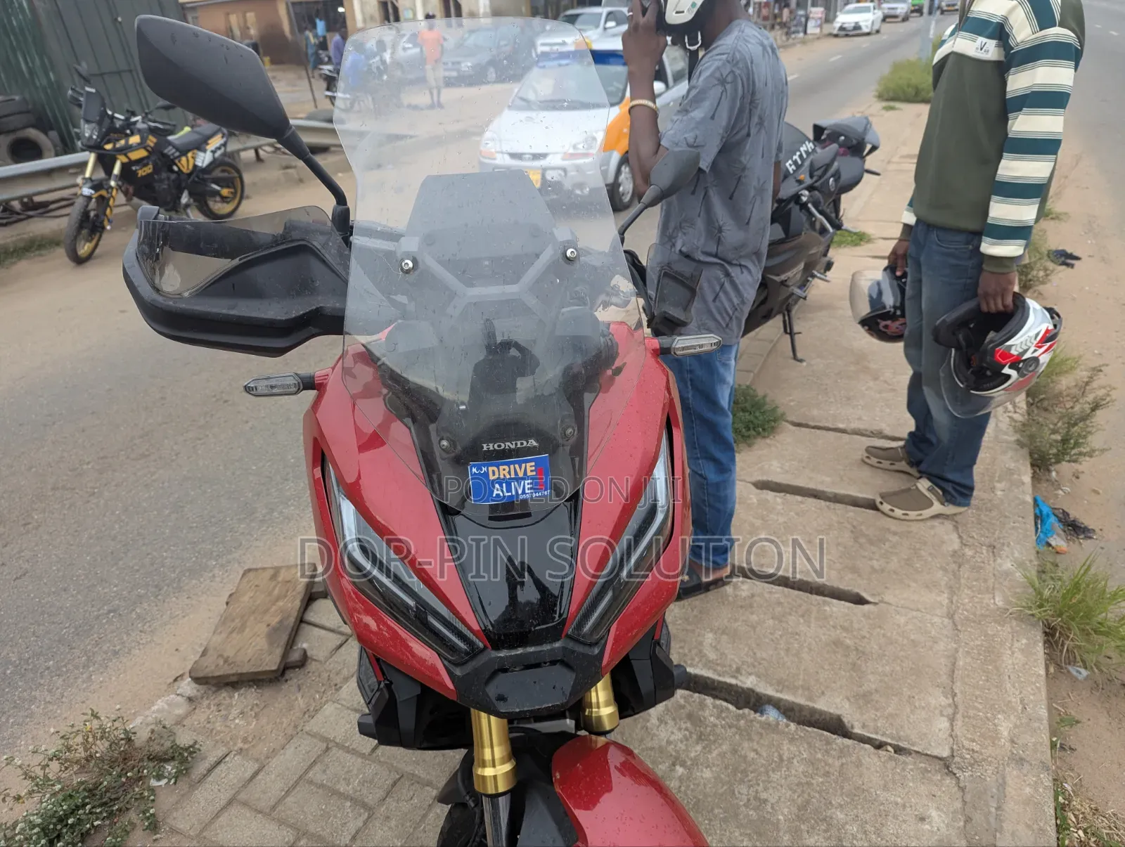 Honda 2022 Red