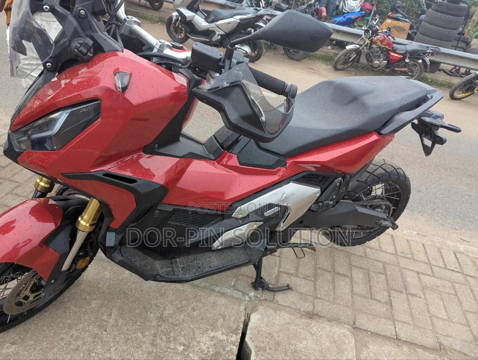 Honda 2022 Red