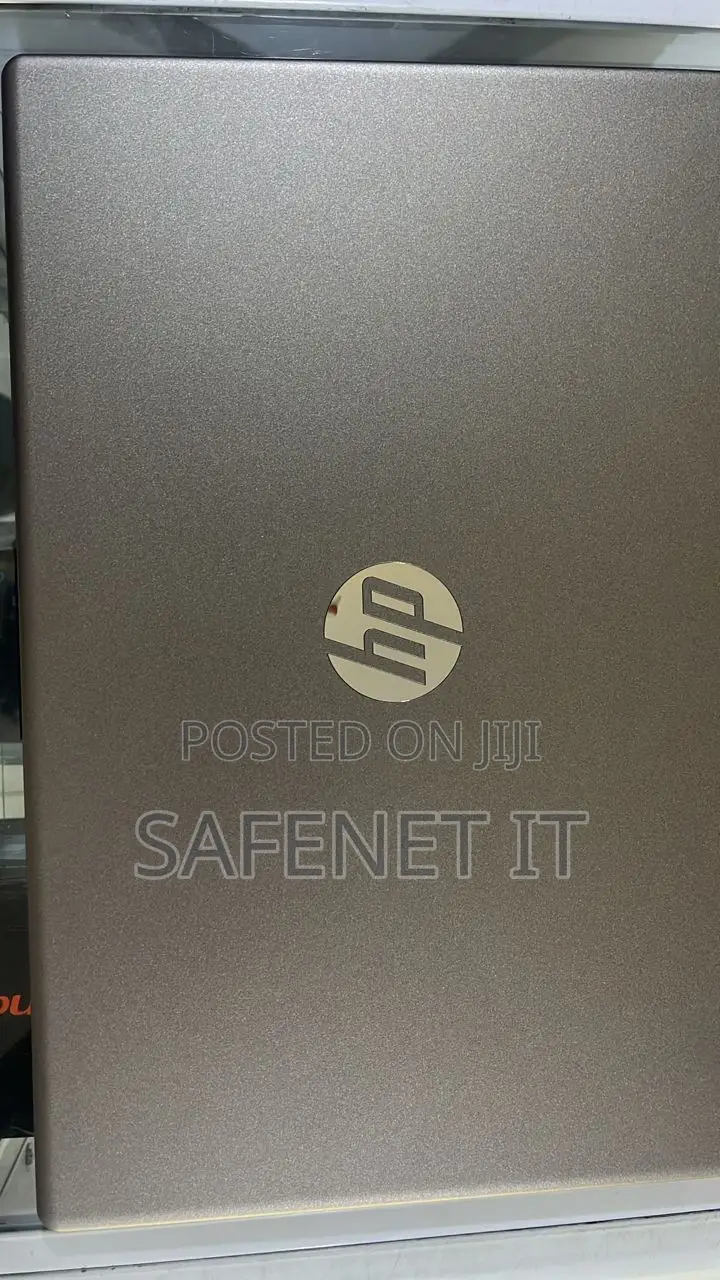 New Laptop HP 15 8GB Intel Core i3 SSD 256GB