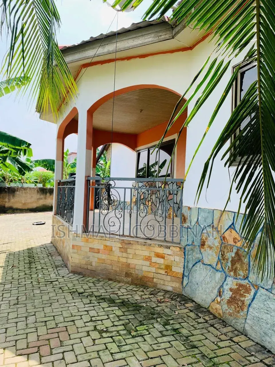 5bdrm House in Ishmit Housing Hub, Pentecost for sale