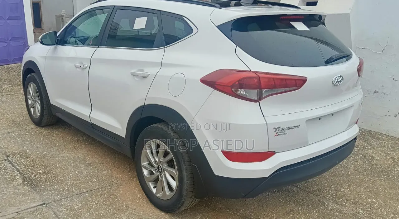 Hyundai Tucson 2017 White