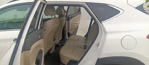 Hyundai Tucson 2017 White