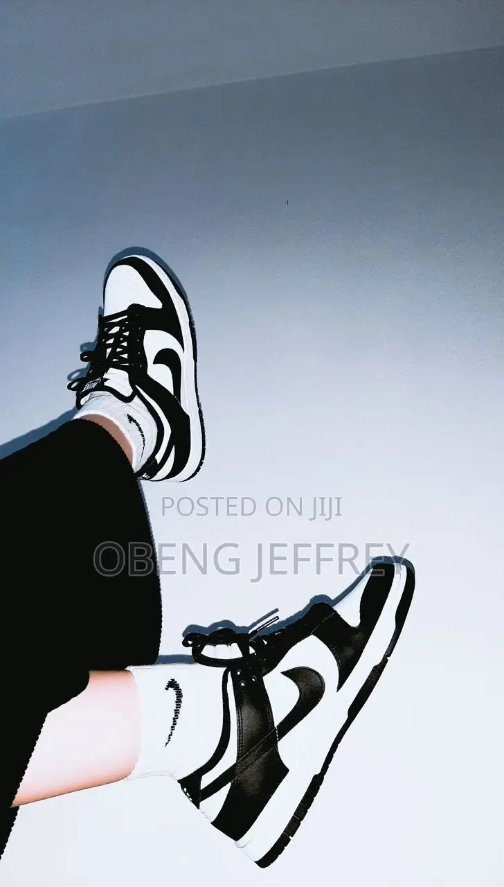 Original Nike Low Dunk Retro Panda Black/White