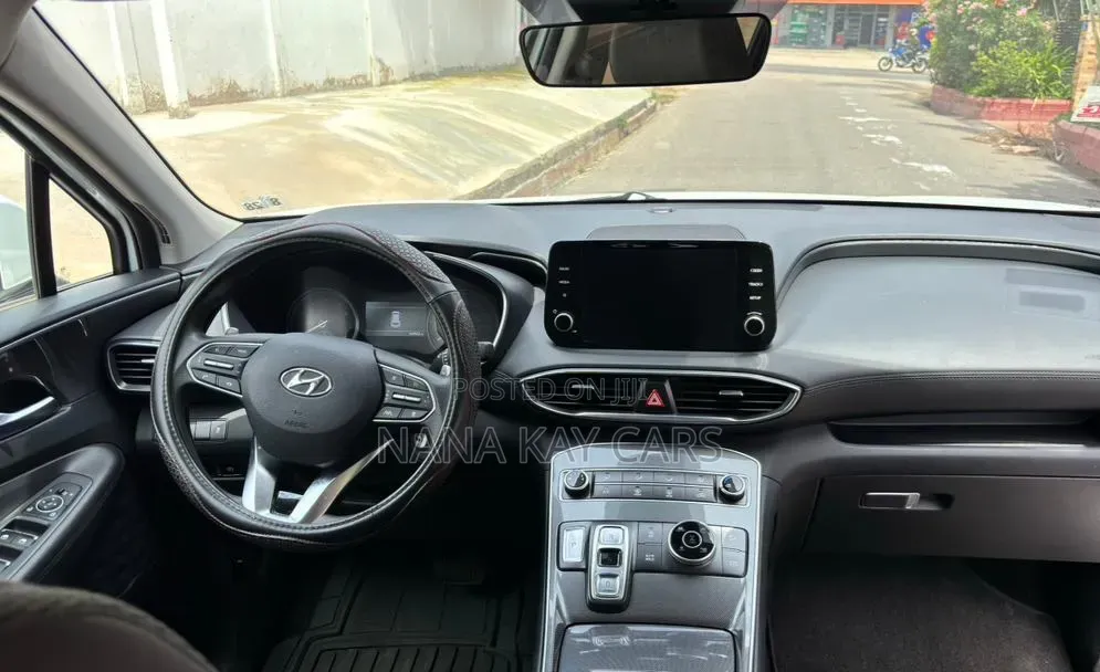 Hyundai Santa Fe Limited 2023 White
