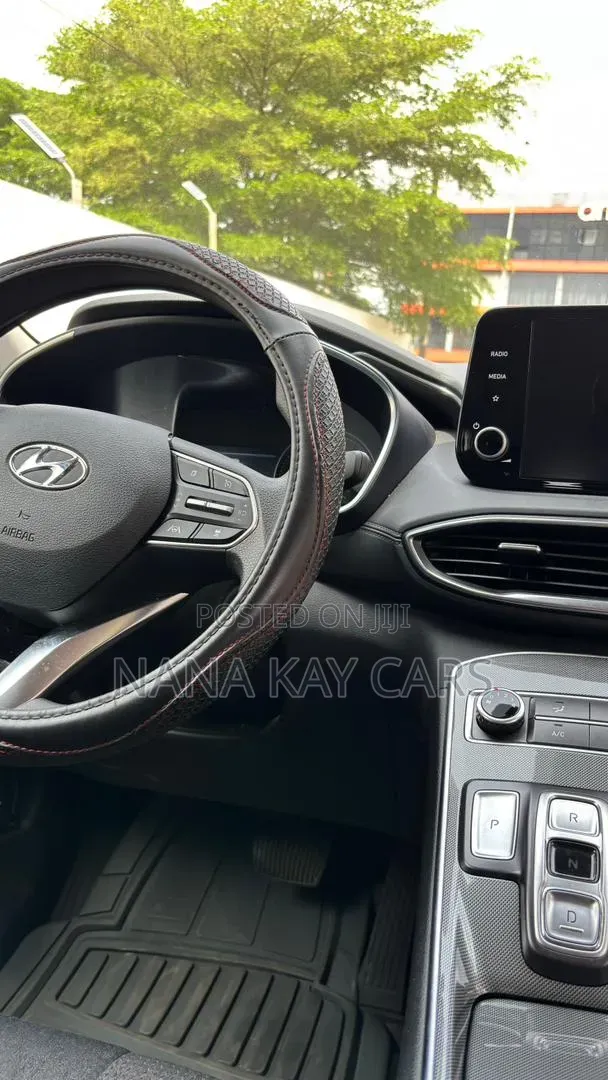 Hyundai Santa Fe Limited 2023 White