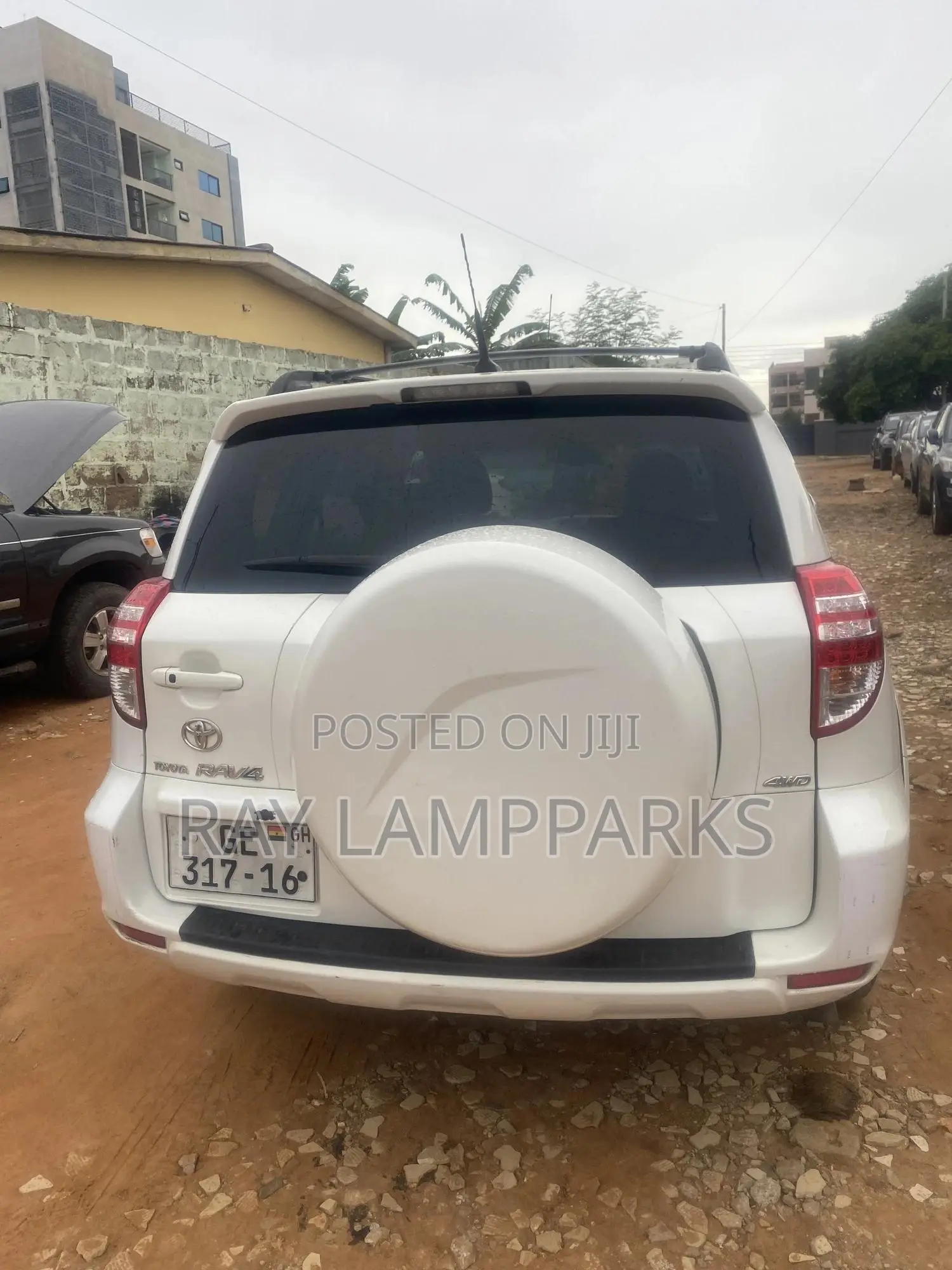 Toyota RAV4 2.5 Limited 2010 White