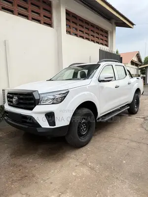 New Nissan Pick-Up 2025 White
