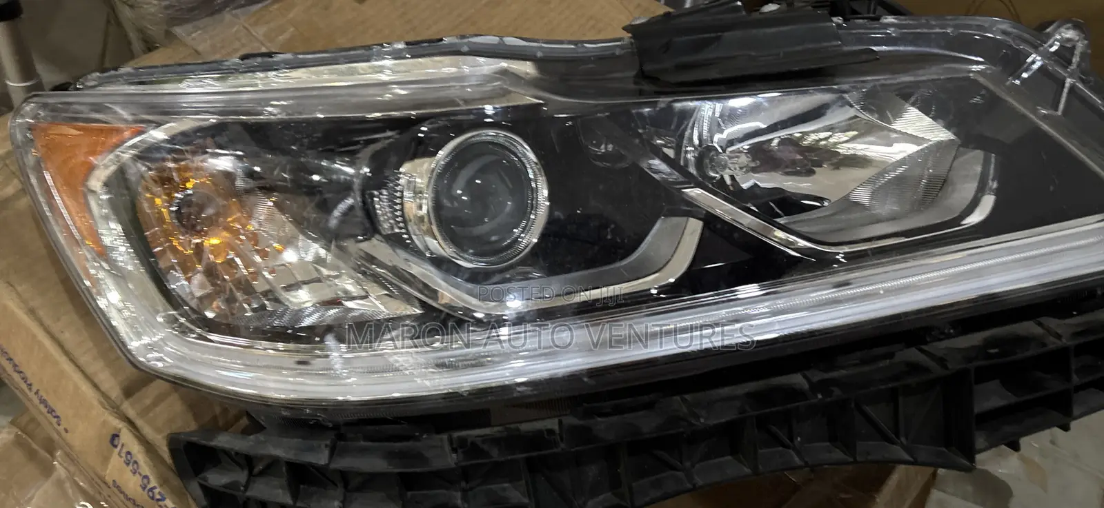 Honda Accord Headlight 2013, 14,15,16 17.