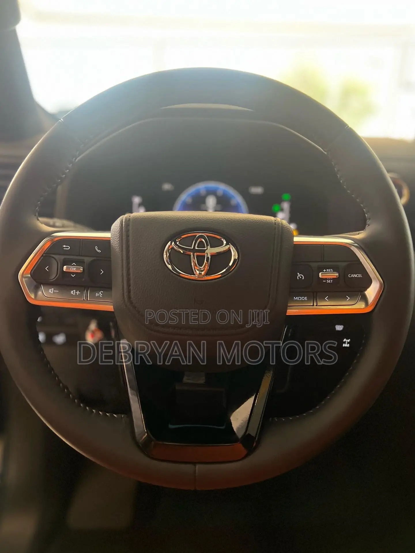 New Toyota Land Cruiser LC300 2025 Black
