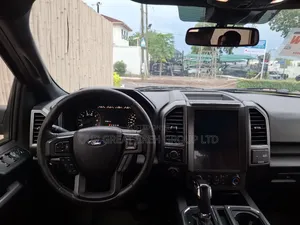 Ford F-150 2019 Blue