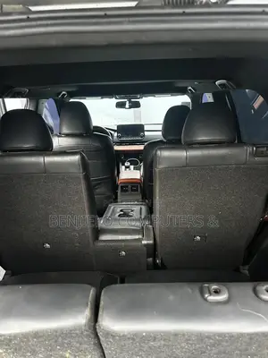 Mitsubishi Outlander SEL 2022 Gray