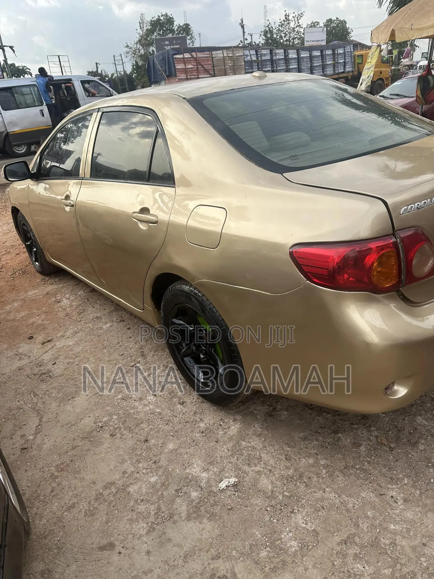 Toyota Corolla 2010 Green