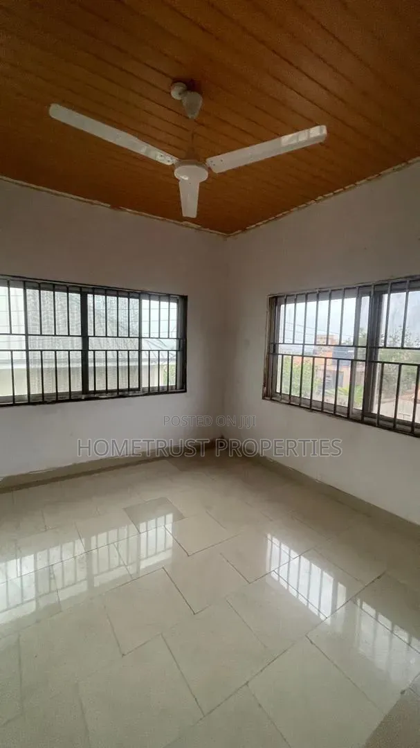 4bdrm Duplex in Ashongman, Police Station for sale