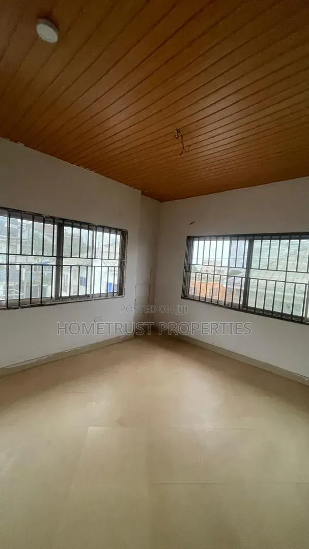 4bdrm Duplex in Ashongman, Police Station for sale