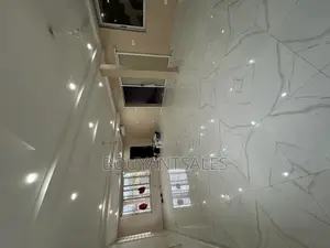 4bdrm Apartment in Oyarifa for sale