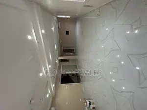 4bdrm Apartment in Oyarifa for sale