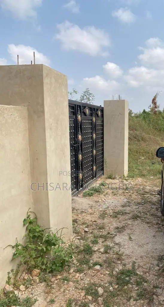2bdrm House in Pokuase for rent