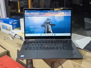 Laptop Lenovo ThinkPad X1 Yoga 8GB Intel Core i5 SSD 256GB