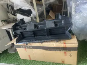 Honda Cr-v 2017, 2018, 2019, 2020, 2021 Shutter Grill With Motor