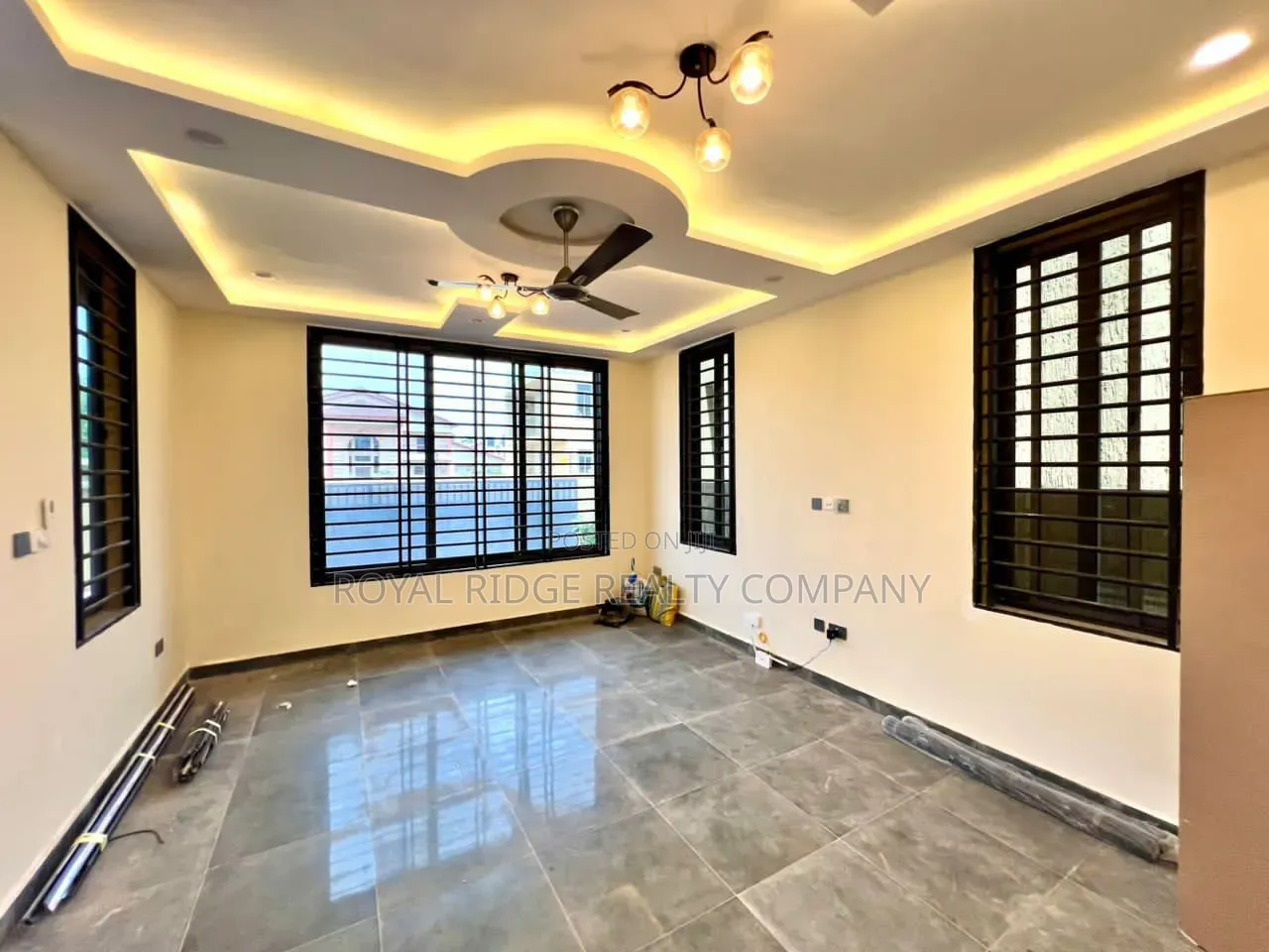 3bdrm House in Manet Close To East, Accra Metropolitan for rent