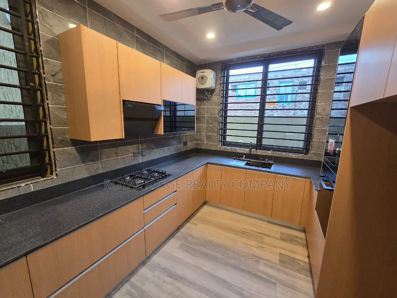 3bdrm House in Manet Close To East, Accra Metropolitan for rent
