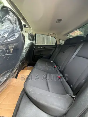 Honda Civic EX 2021 Gray