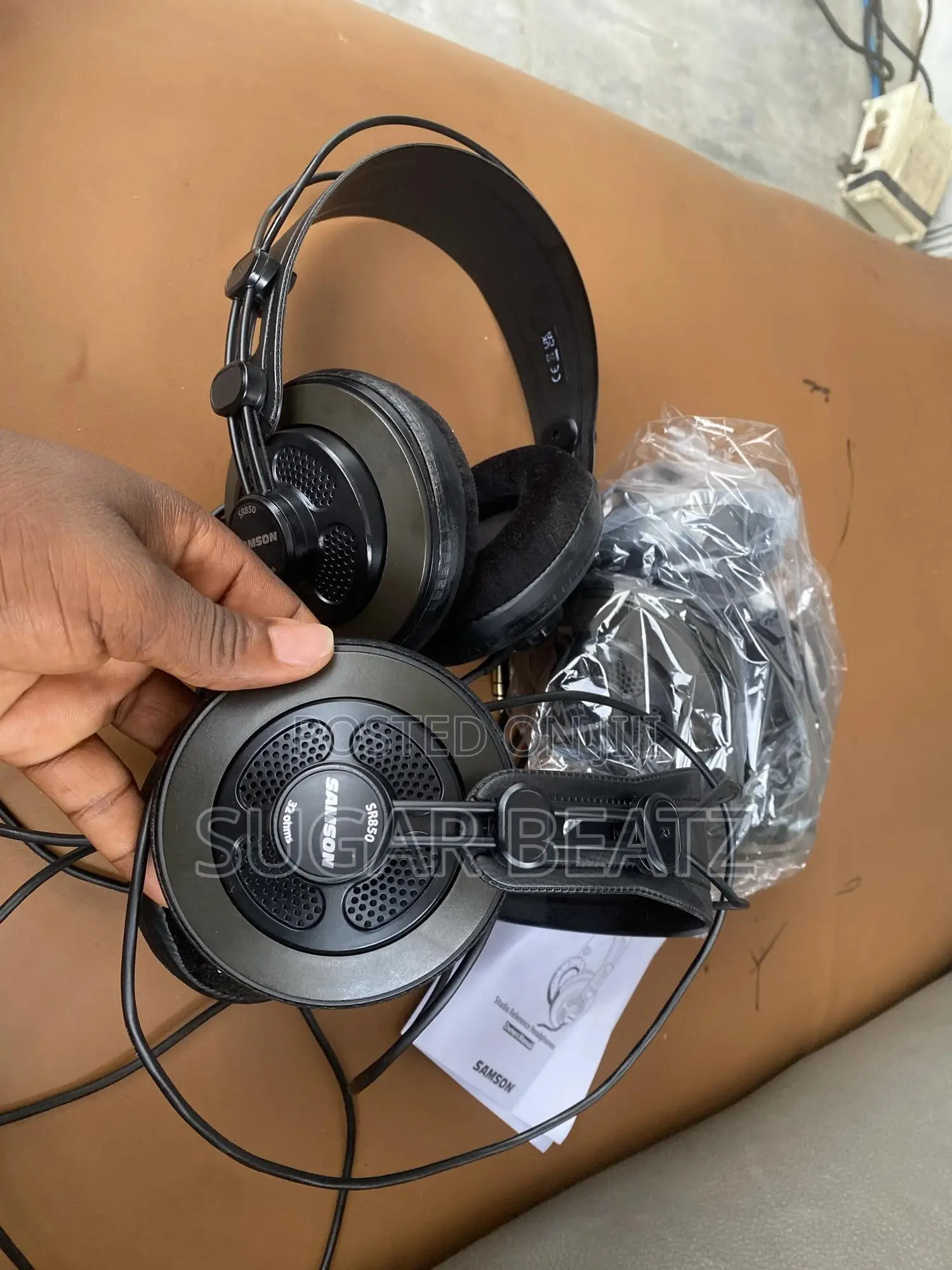 Samson Sr850 Studio Monitors.For Music Production and Video Editing