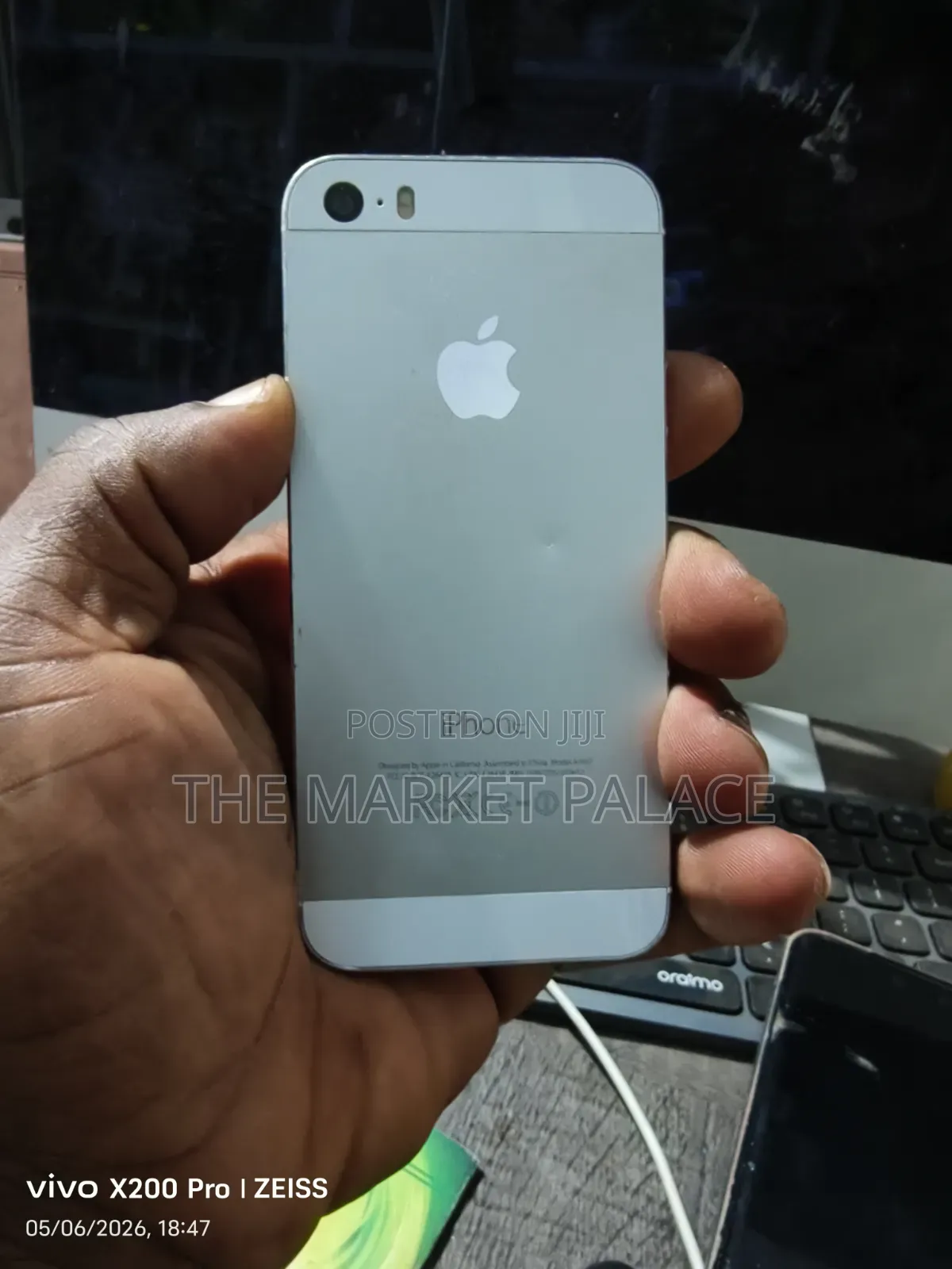Apple iPhone 5s 32 GB White