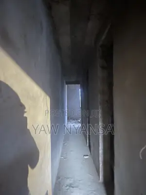 4bdrm Duplex in Bn Estate, Accra Metropolitan for sale