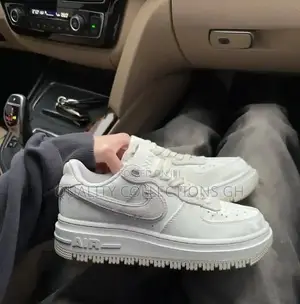 Nike Airforce 1luxe Summit White