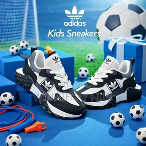 Adidas Sneakers