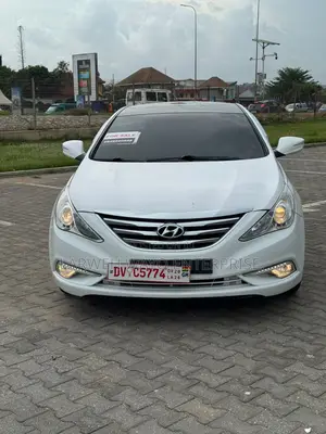 Hyundai Sonata 2013 White