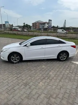 Hyundai Sonata 2013 White