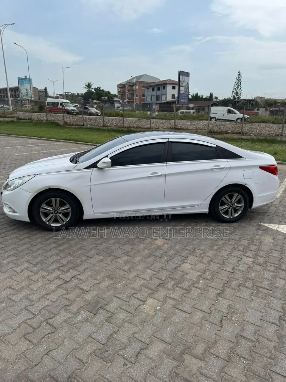 Hyundai Sonata 2013 White