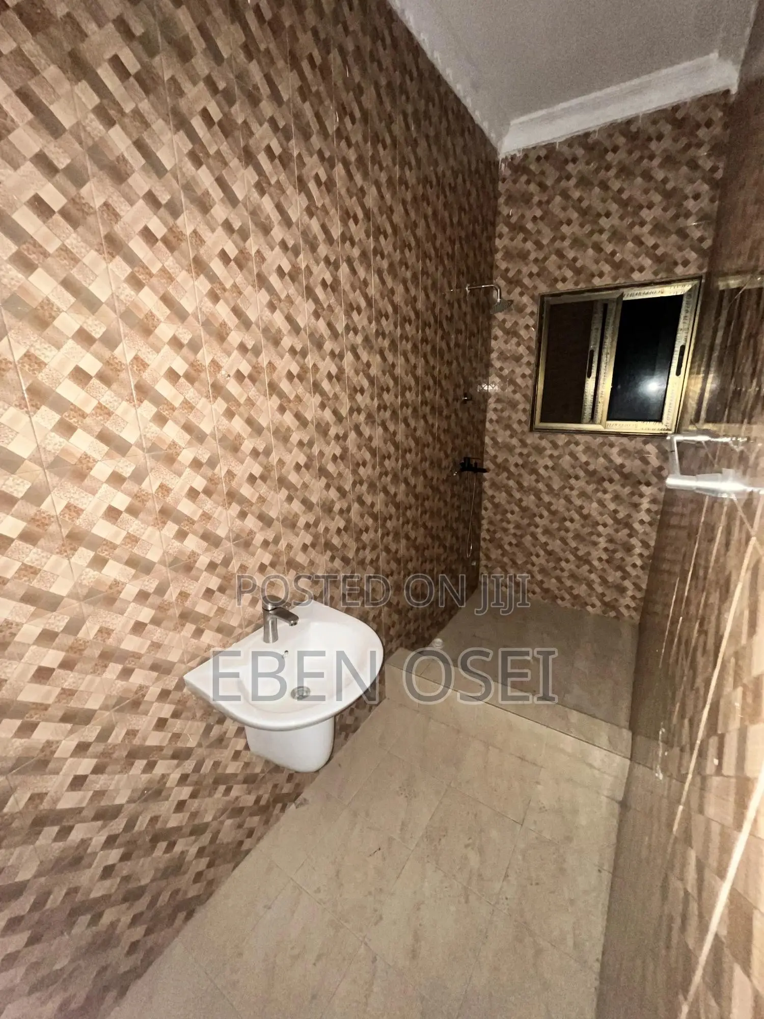 2bdrm Apartment in Dansoman for rent