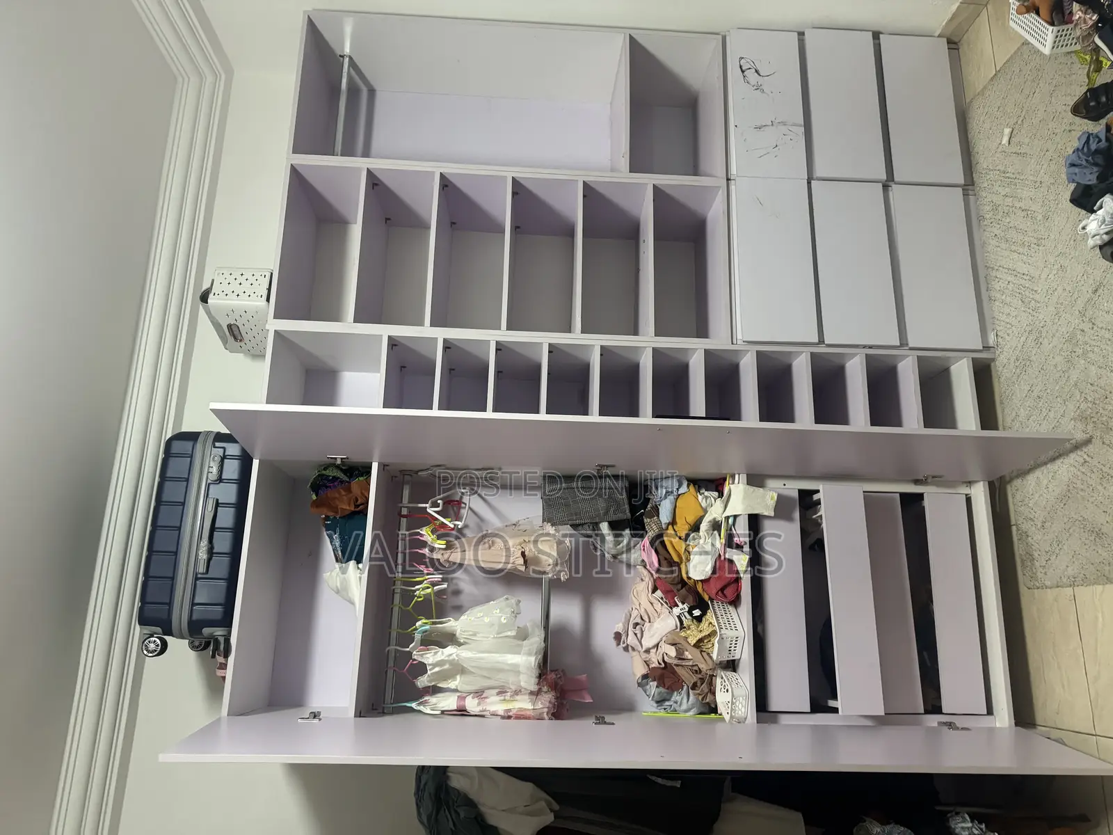 Very Quality Wardrobe Selling , Big and Spacious