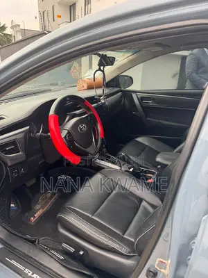 Toyota Corolla 2016 Gray
