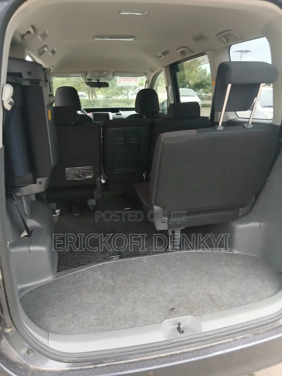 Toyota Voxy 2010 Black