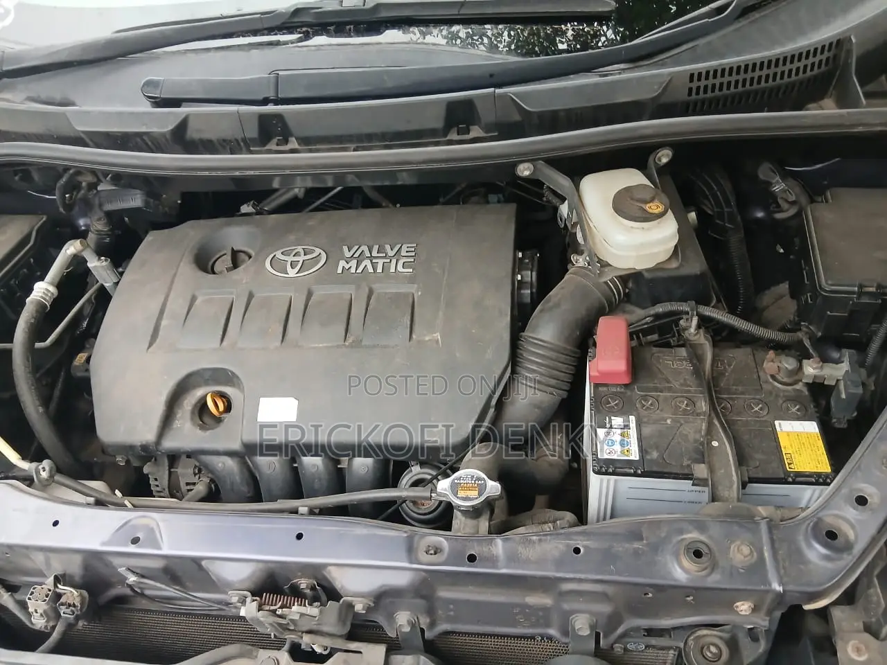 Toyota Voxy 2010 Black