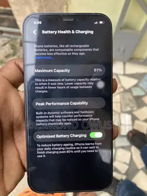 Apple iPhone 12 64 GB