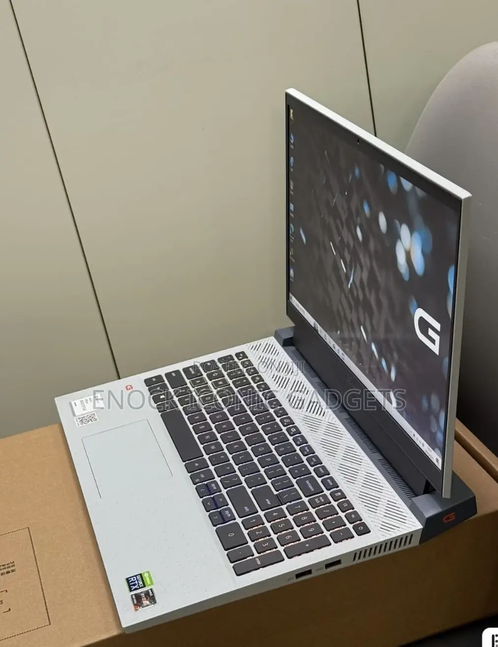 New Laptop Dell G15 5535 16GB AMD Ryzen 7 SSD 512GB