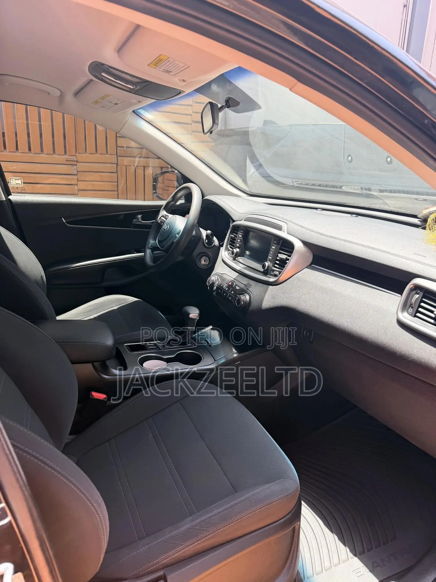 Kia Sorento 2.4L LX AWD 2020 Black