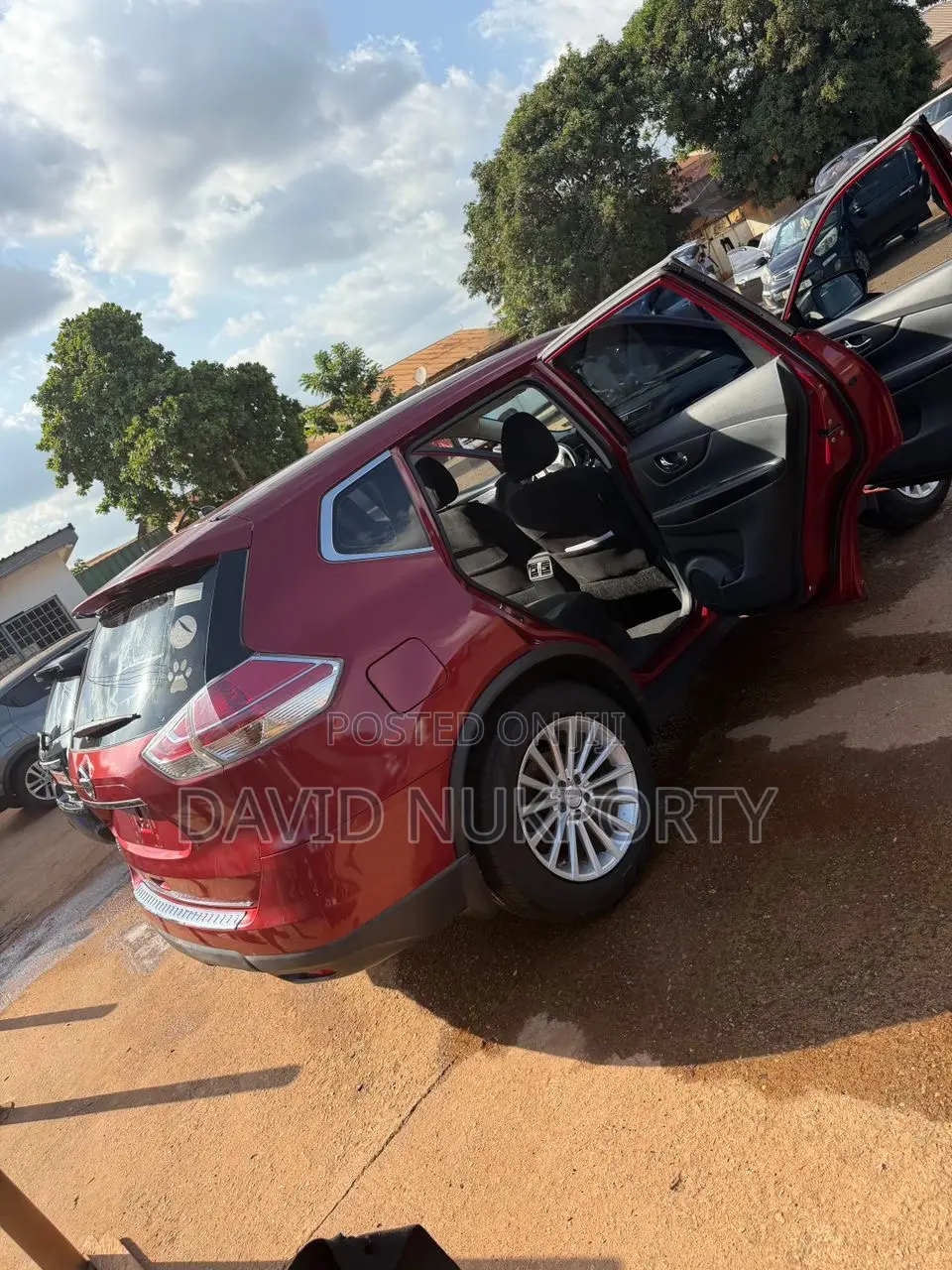 Nissan Rogue 2016 Red