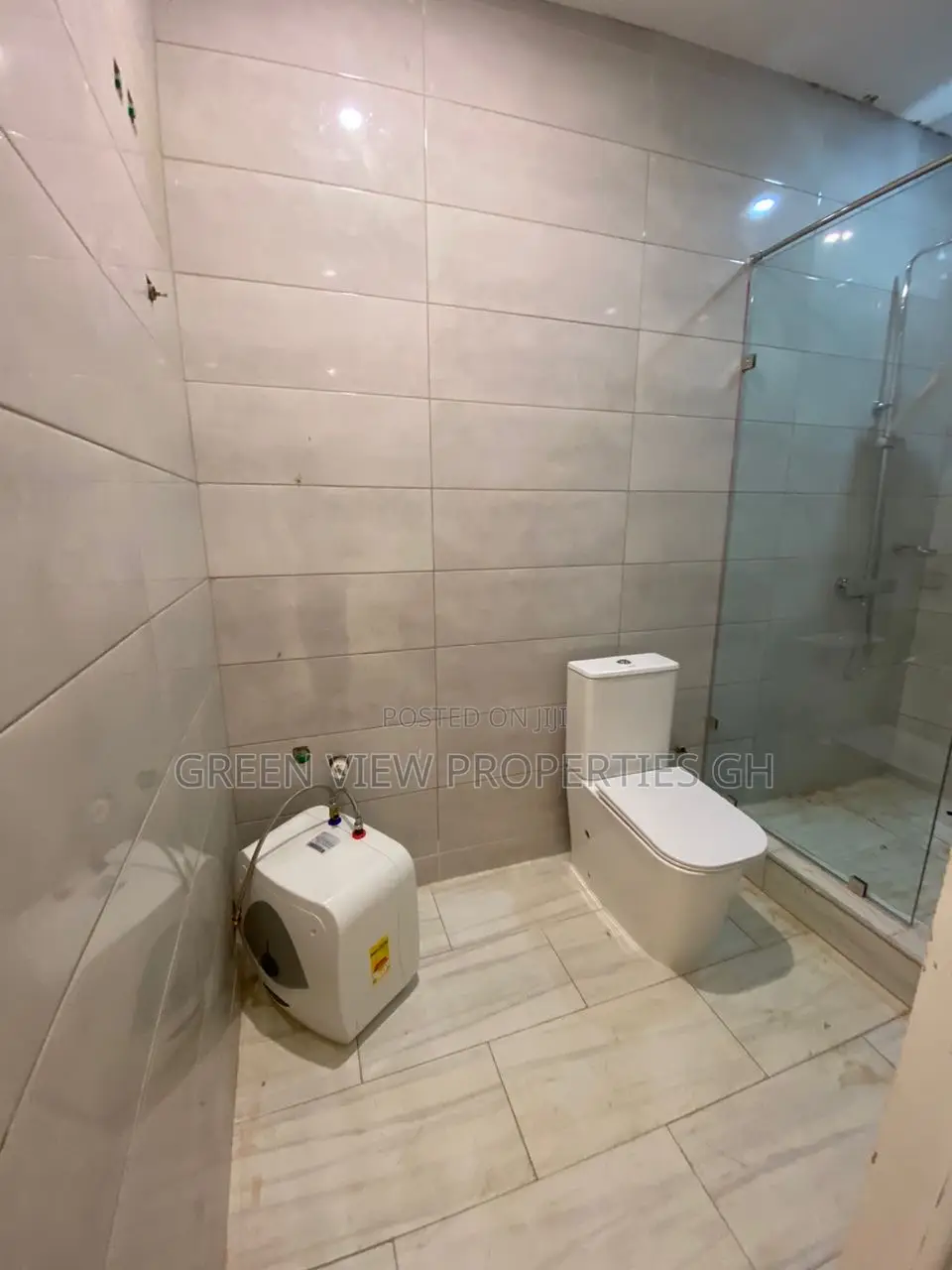 2bdrm Apartment in Ledzokuku-Krowor for rent