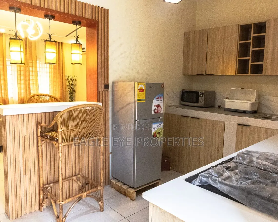 Furnished 2bdrm House in Lake Side Estate for rent