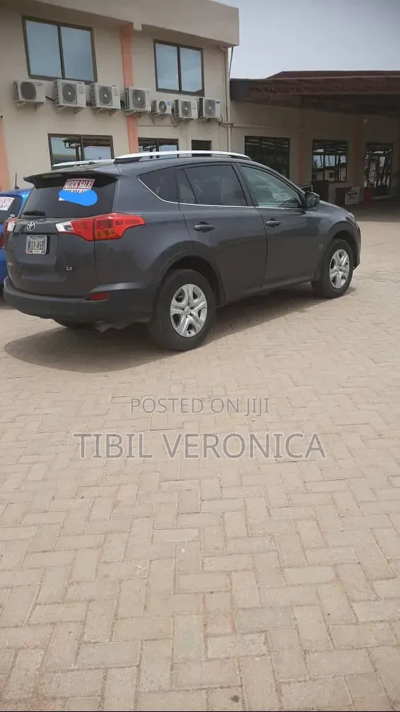 Toyota RAV4 LE 4dr SUV (2.5L 4cyl 6A) 2015 Black