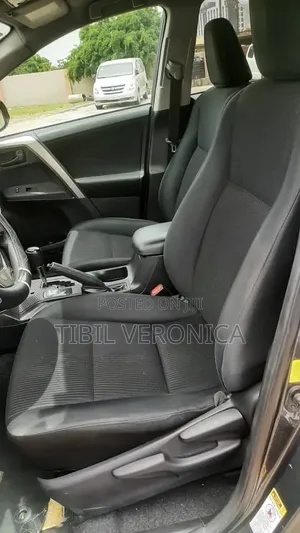 Toyota RAV4 LE 4dr SUV (2.5L 4cyl 6A) 2015 Black