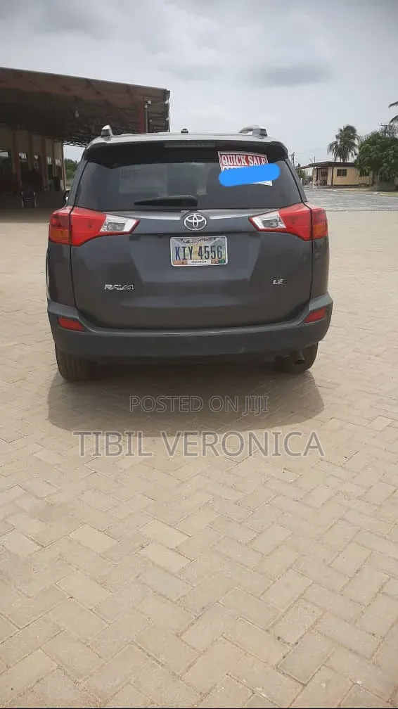 Toyota RAV4 LE 4dr SUV (2.5L 4cyl 6A) 2015 Black